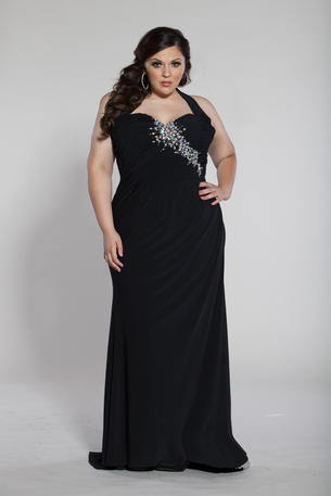 Curve appeal: Plus size cocktail and evening dresses